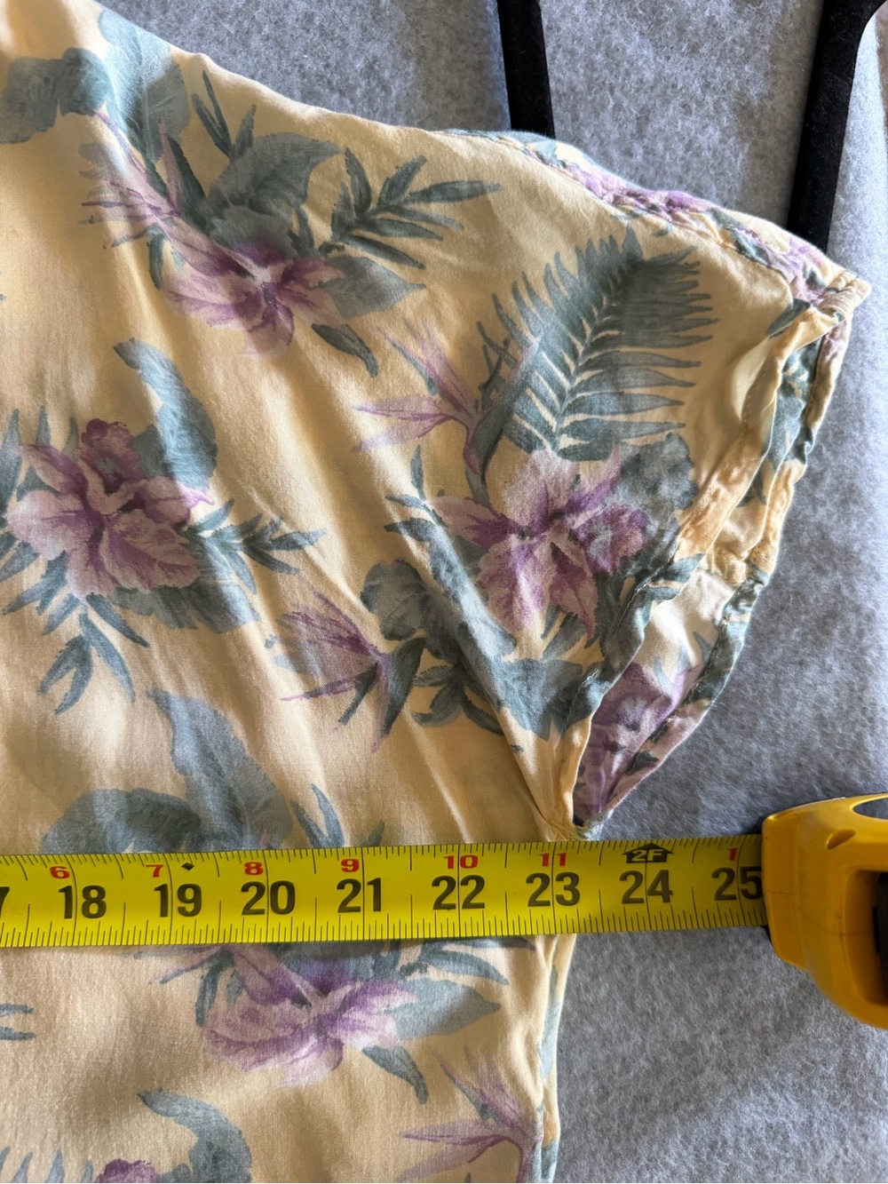 American Eagle Outfitters Cream Floral Button-Front Bodysuit - Picture 7 of 12